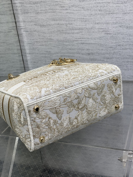 Dior Handbags AAA(Women)-608