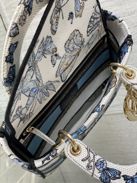 Dior Handbags AAA(Women)-609