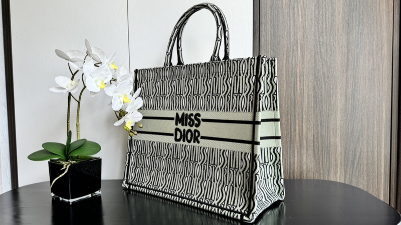 D*or handbags aaa(women)-645