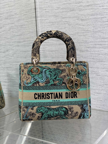 Dior Handbags AAA(Women)-661