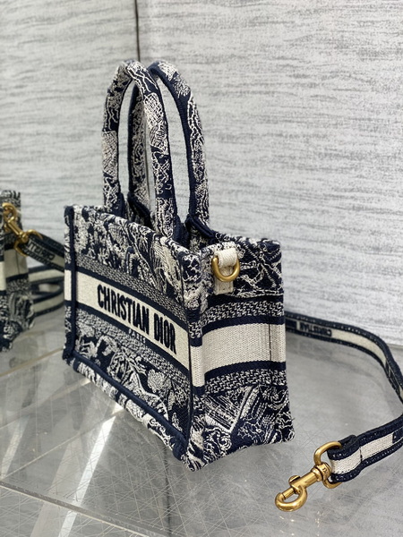 Dior Handbags AAA(Women)-703