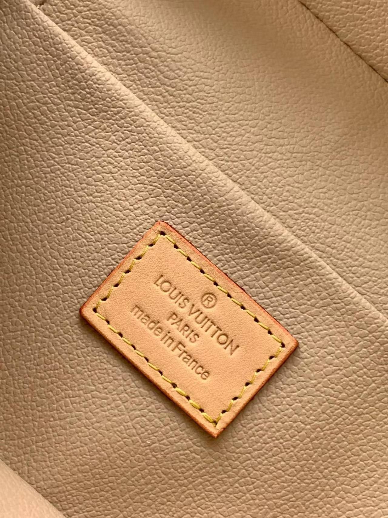 LV Makeup Bag(AAA)-002