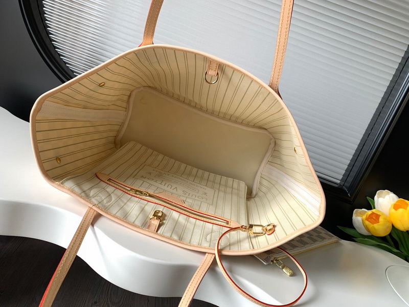 LV Handbags AAA(Women)-2001