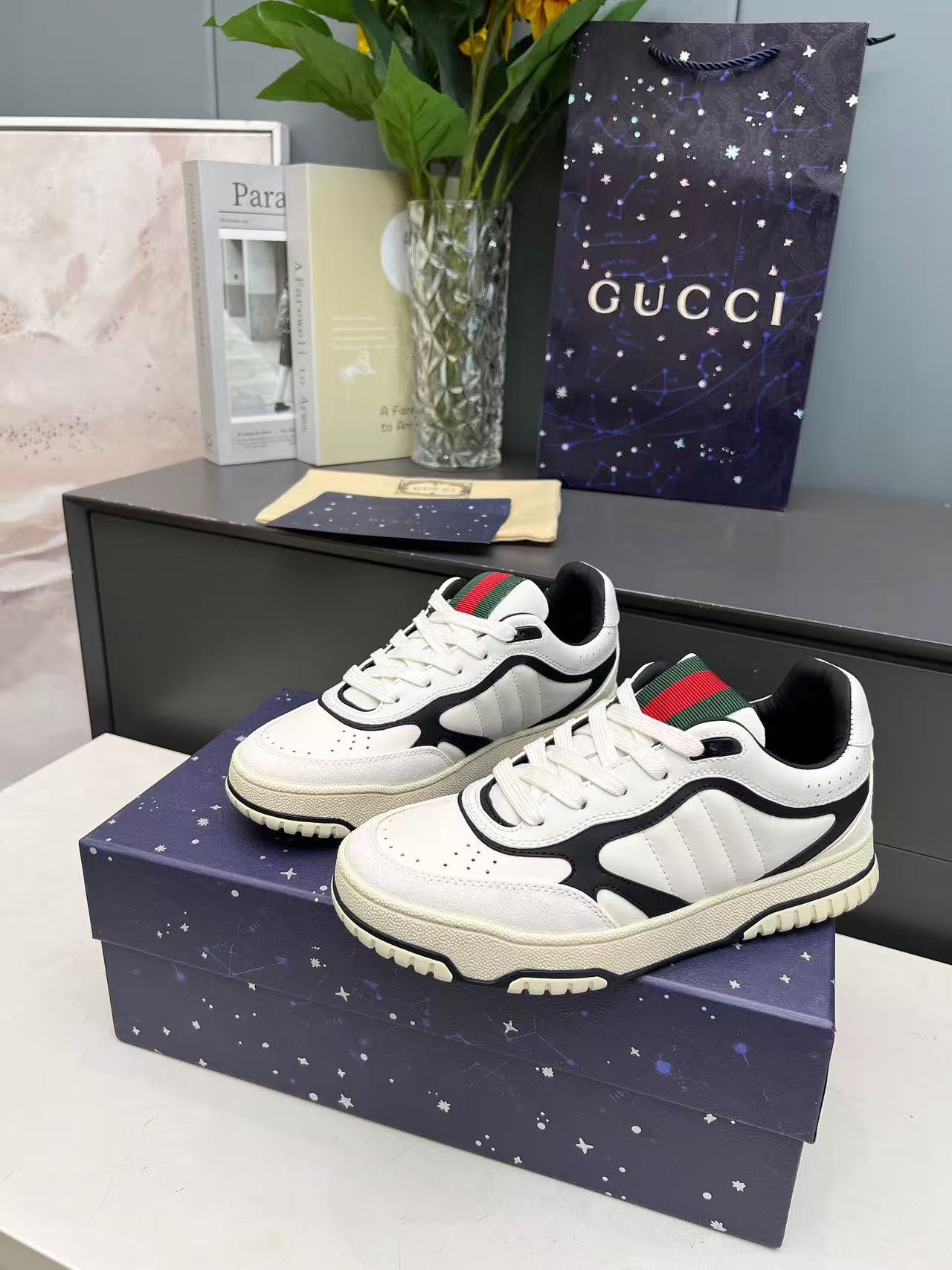 Gucci Shoes(AAA)-555