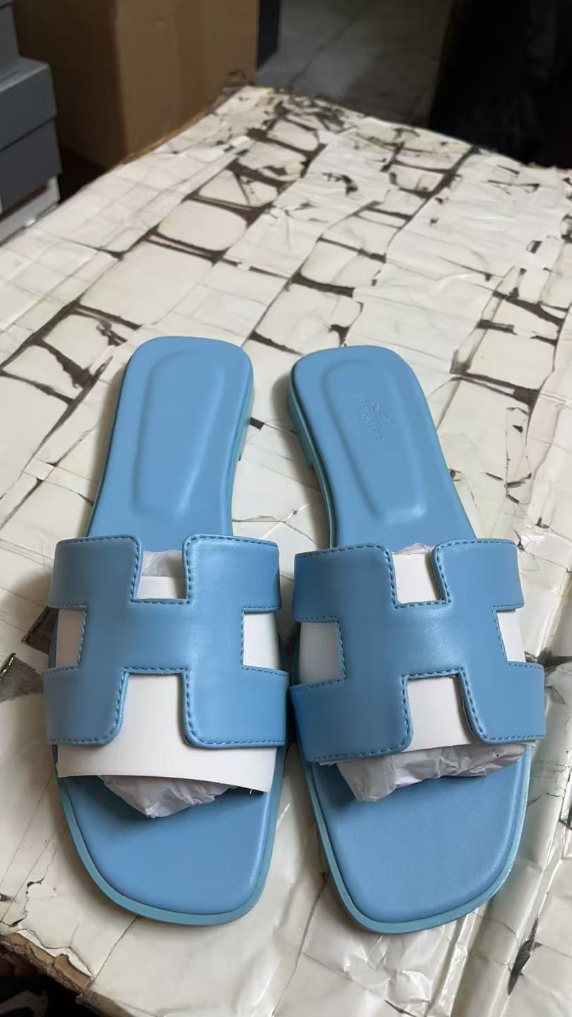Hermes Slippers Women(AAA)-021