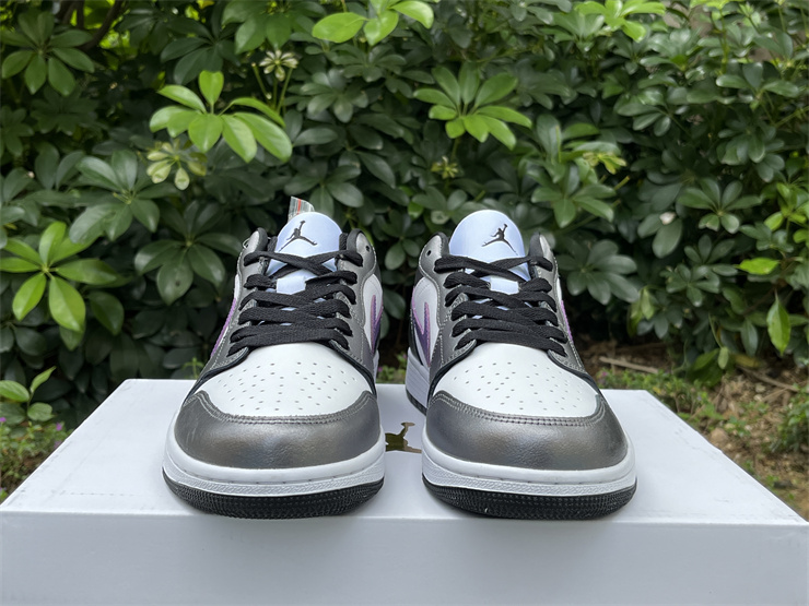 Air Jordan 1 Low-324