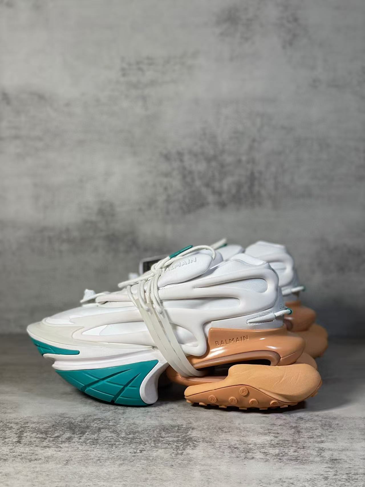 Balmain Shoes(AAA)-012