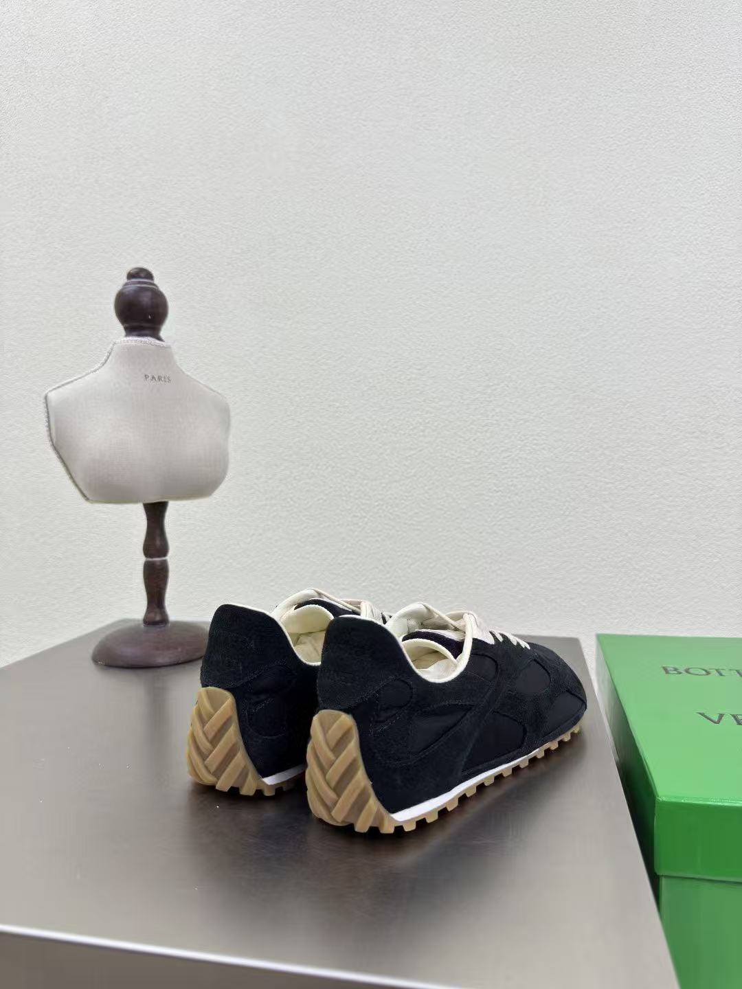 Bottega Veneta Shoes(AAA)-040