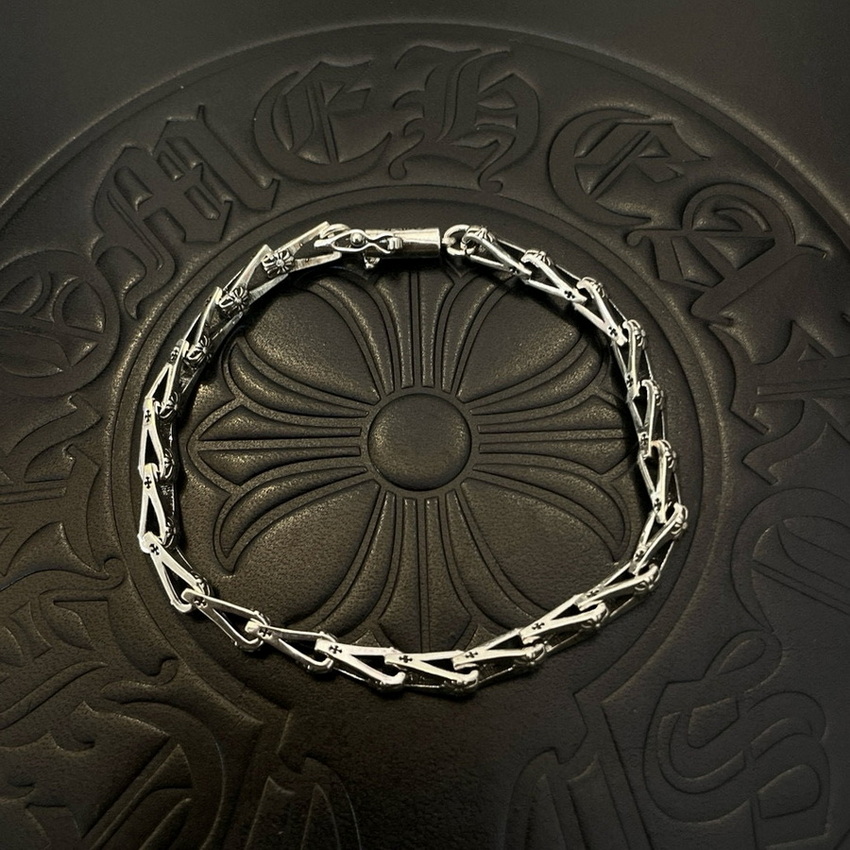 Ch**me He**ts bracelet-006