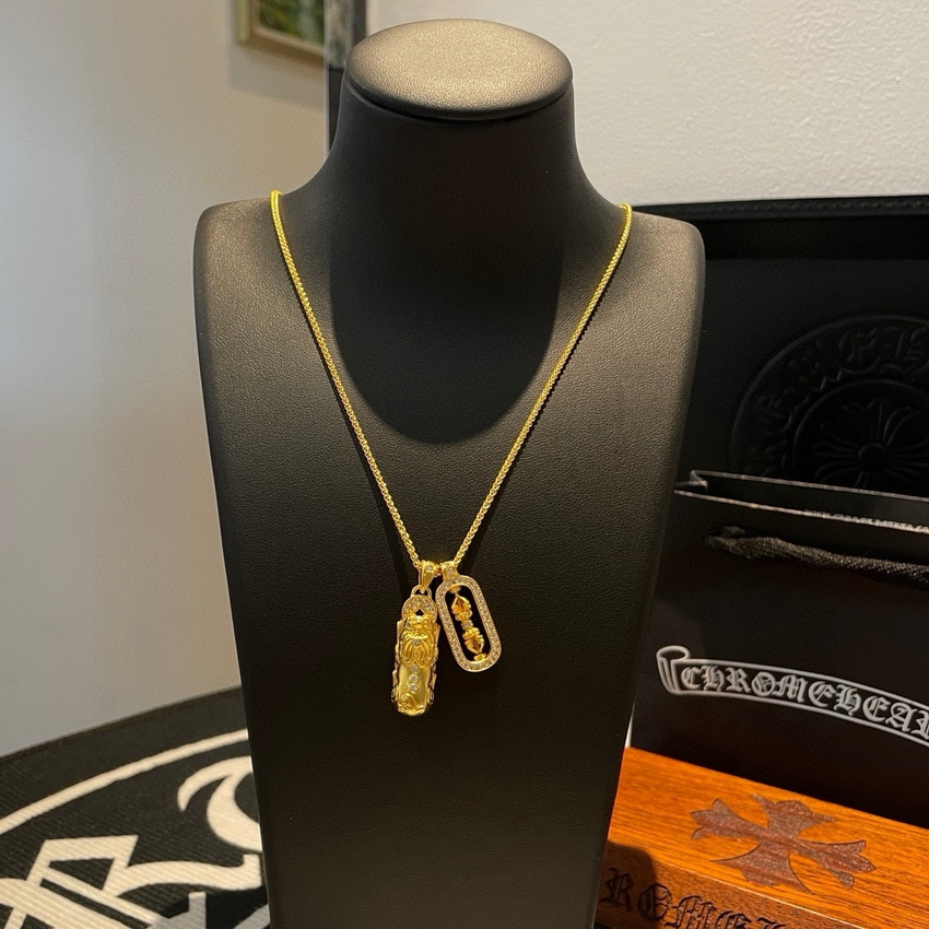 Ch**me He**ts necklace-021