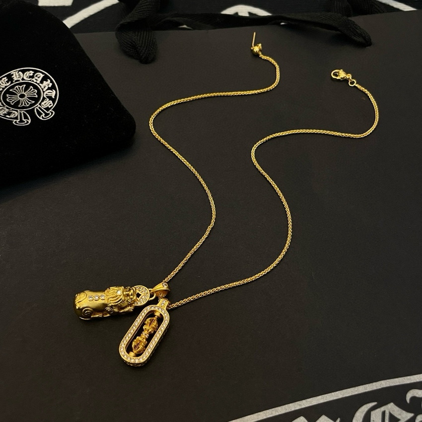 Ch**me He**ts necklace-021