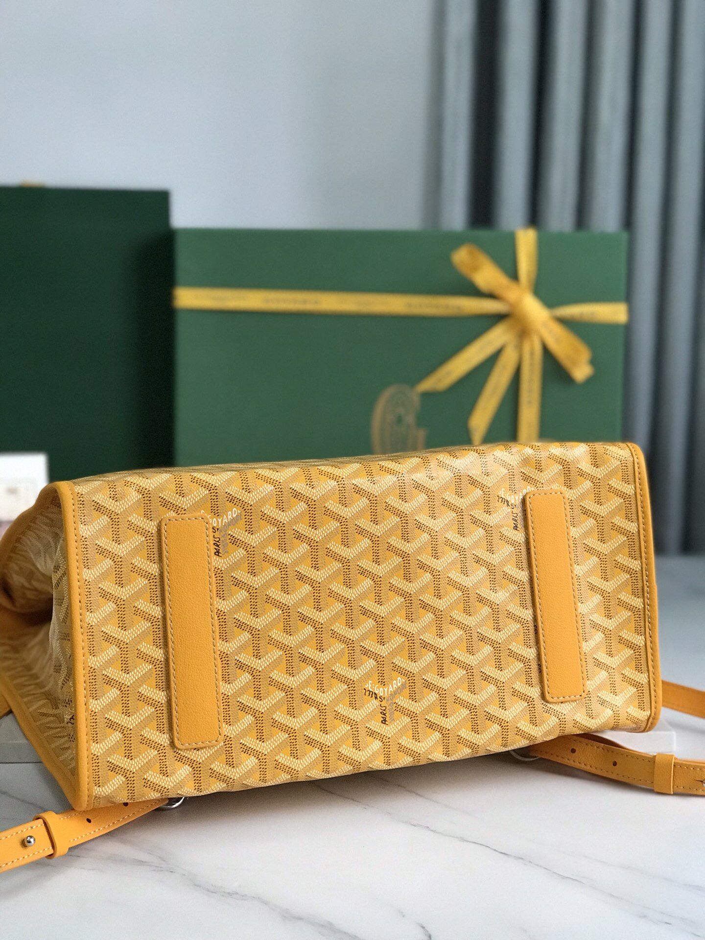 Go*ard backpack(aaa)-011