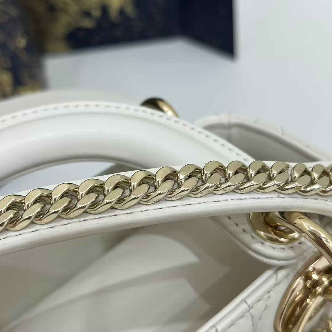 Dior Handbags AAA(Women)-744