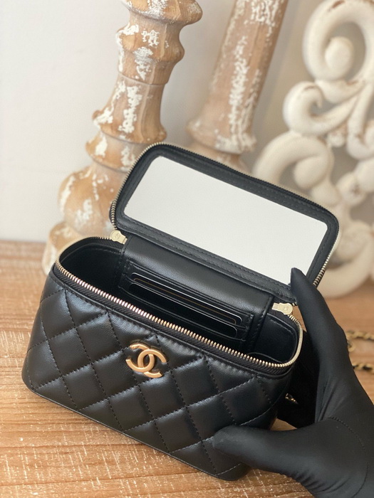 Chanel Handbags AAAA(Women)-125