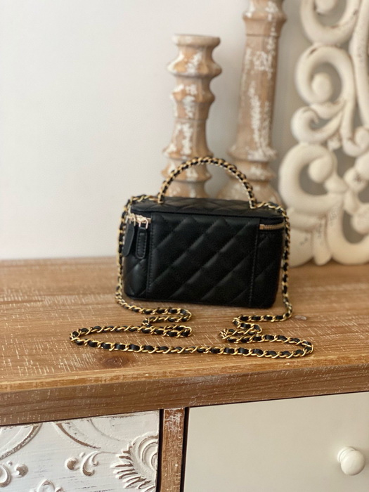 Chanel Handbags AAAA(Women)-125