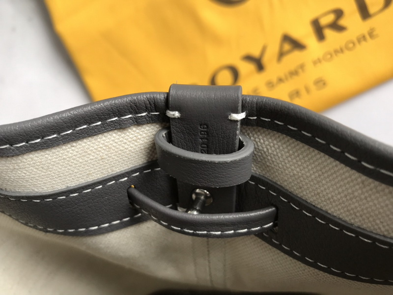 Goyard Handbags AAA(Women)-106