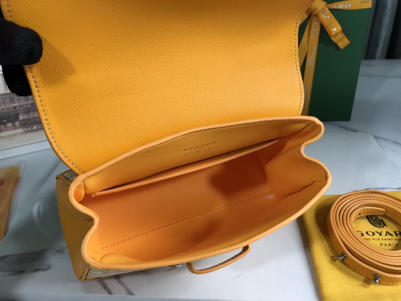 Goyard Handbags AAA(Women)-126