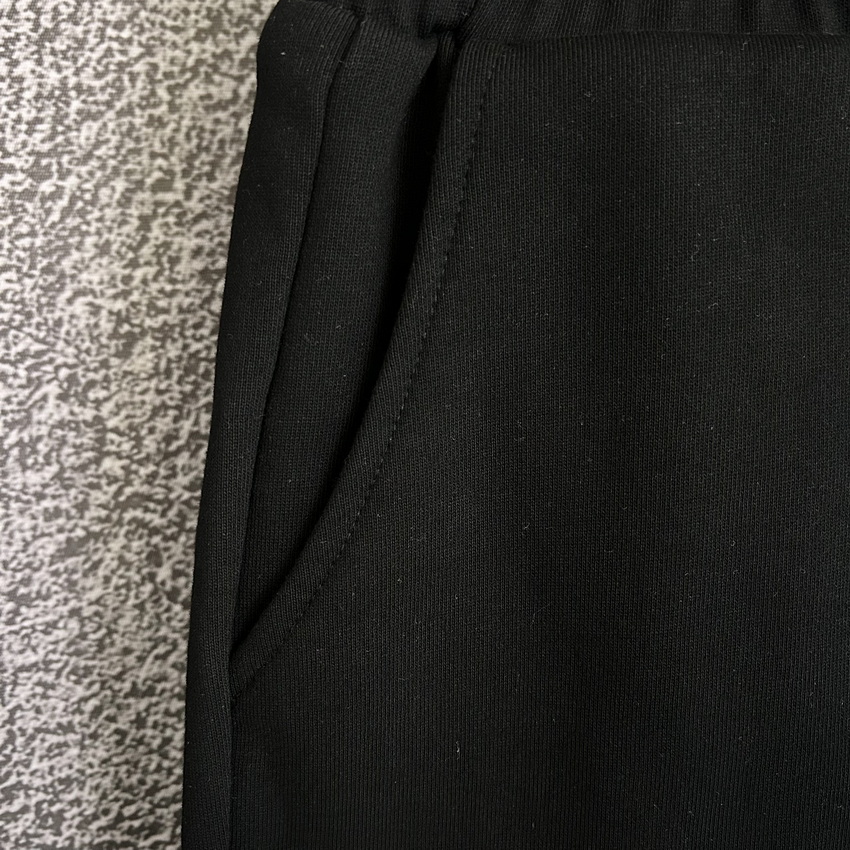 Ch**me He**ts shorts-168