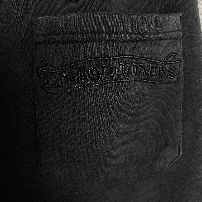 Ch**me He**ts shorts-176