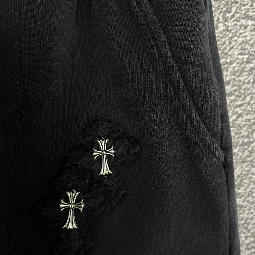 Ch**me He**ts shorts-176