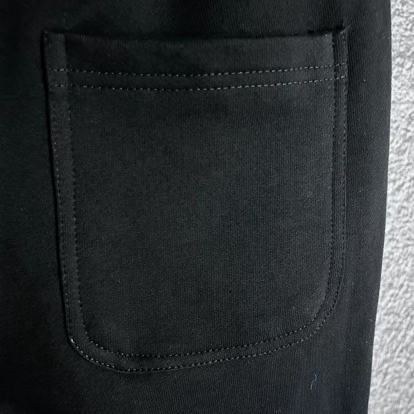 Ch**me He**ts shorts-182