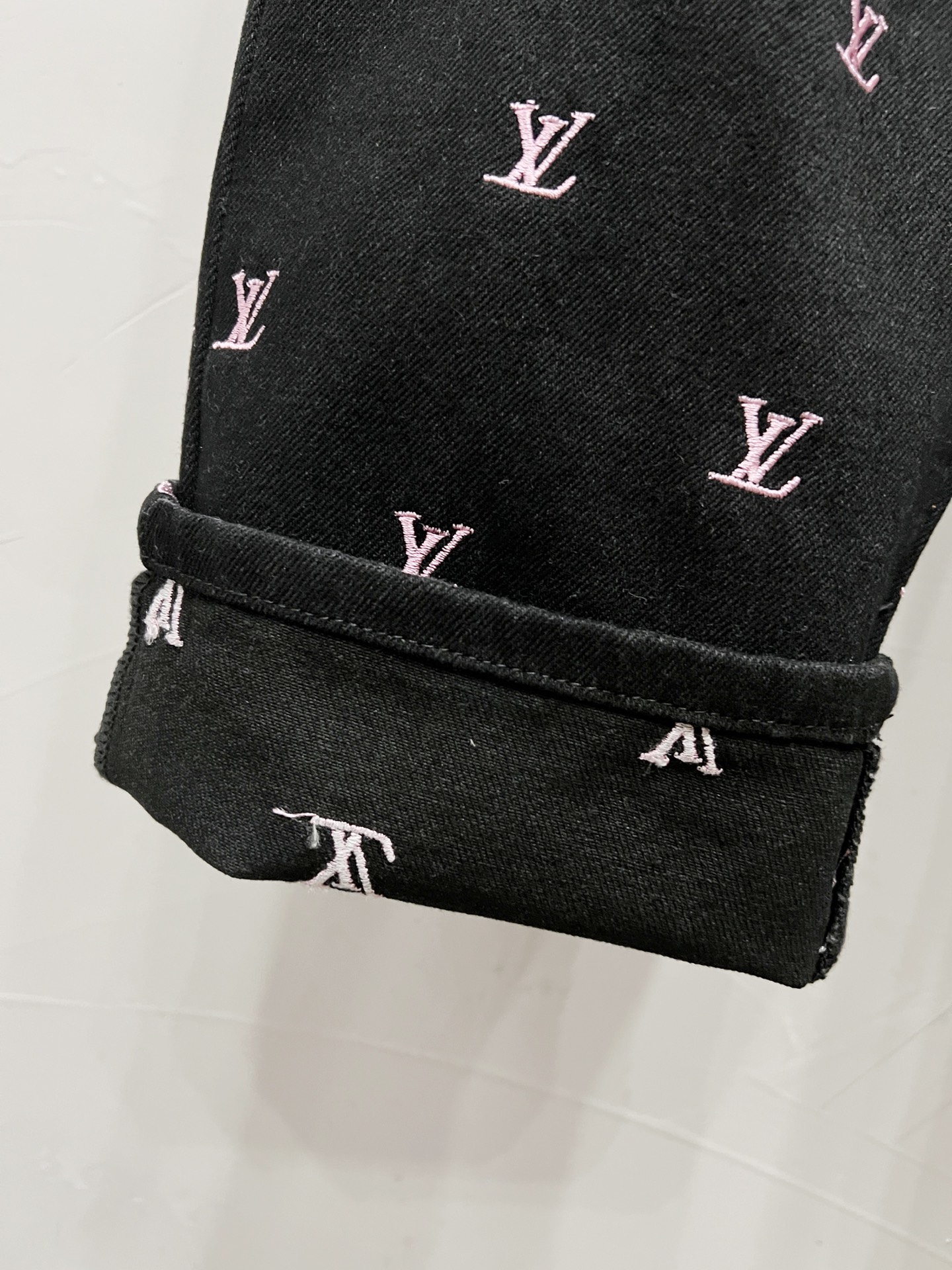 LV Jeans-036