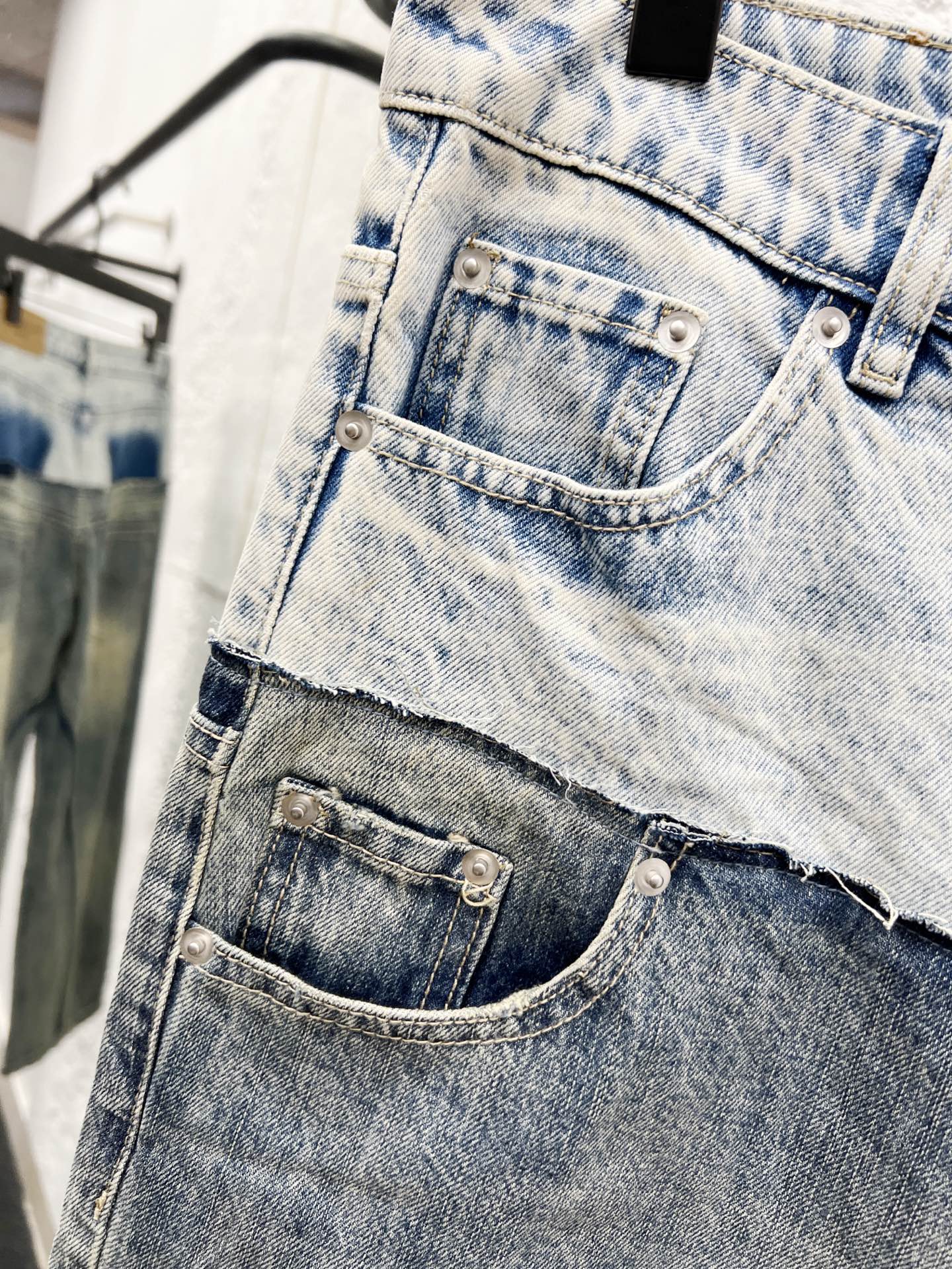 LV Jeans-038