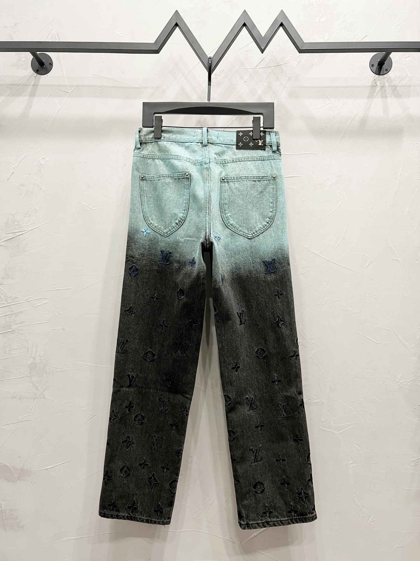 LV Jeans-041