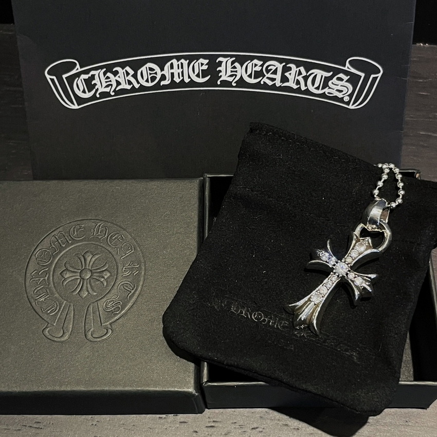Ch*0me heart necklace-110