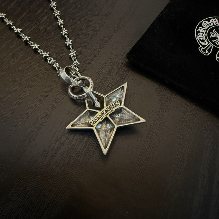 Ch*0me heart necklace-124