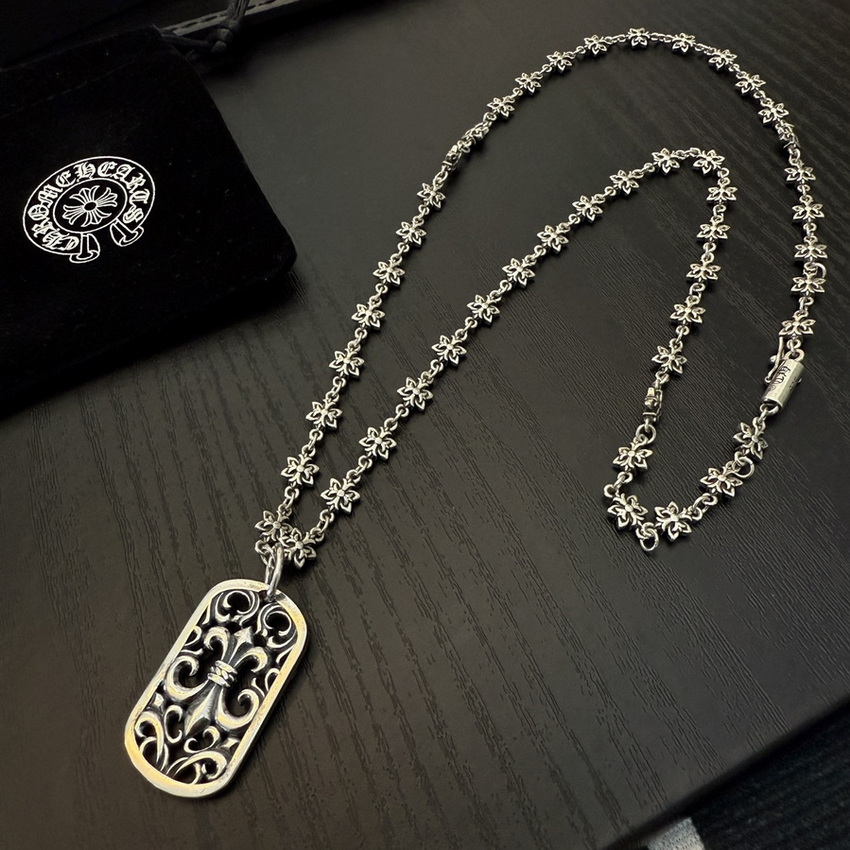 Ch*0me heart necklace-125