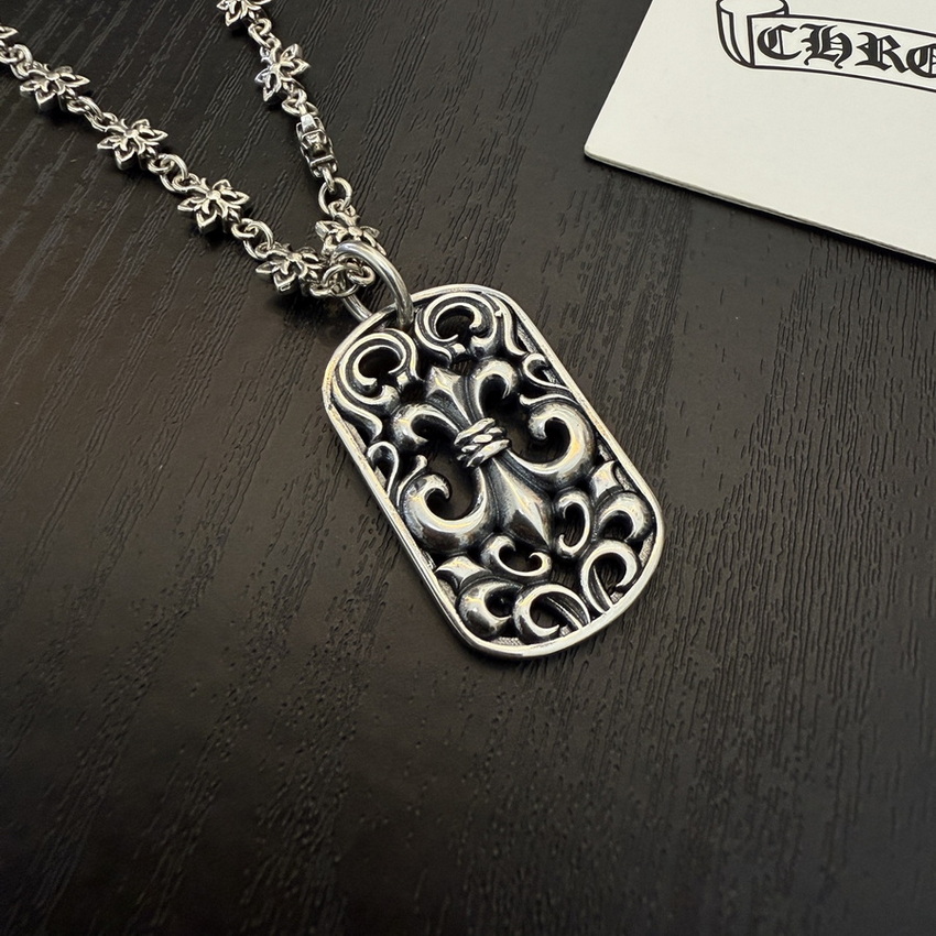 Ch*0me heart necklace-125