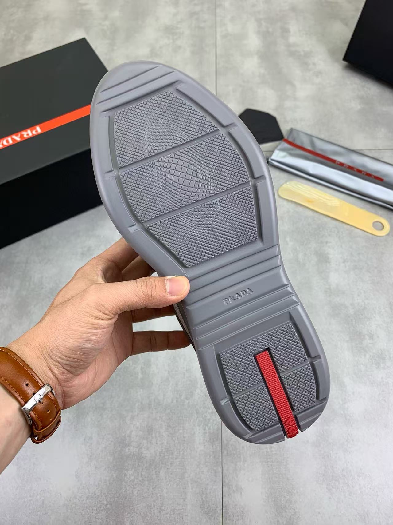Prada Shoes(AAAA)-050