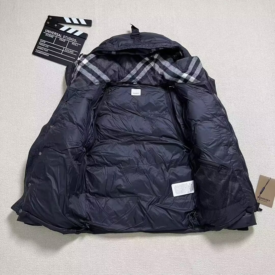 Burberry Coat-001