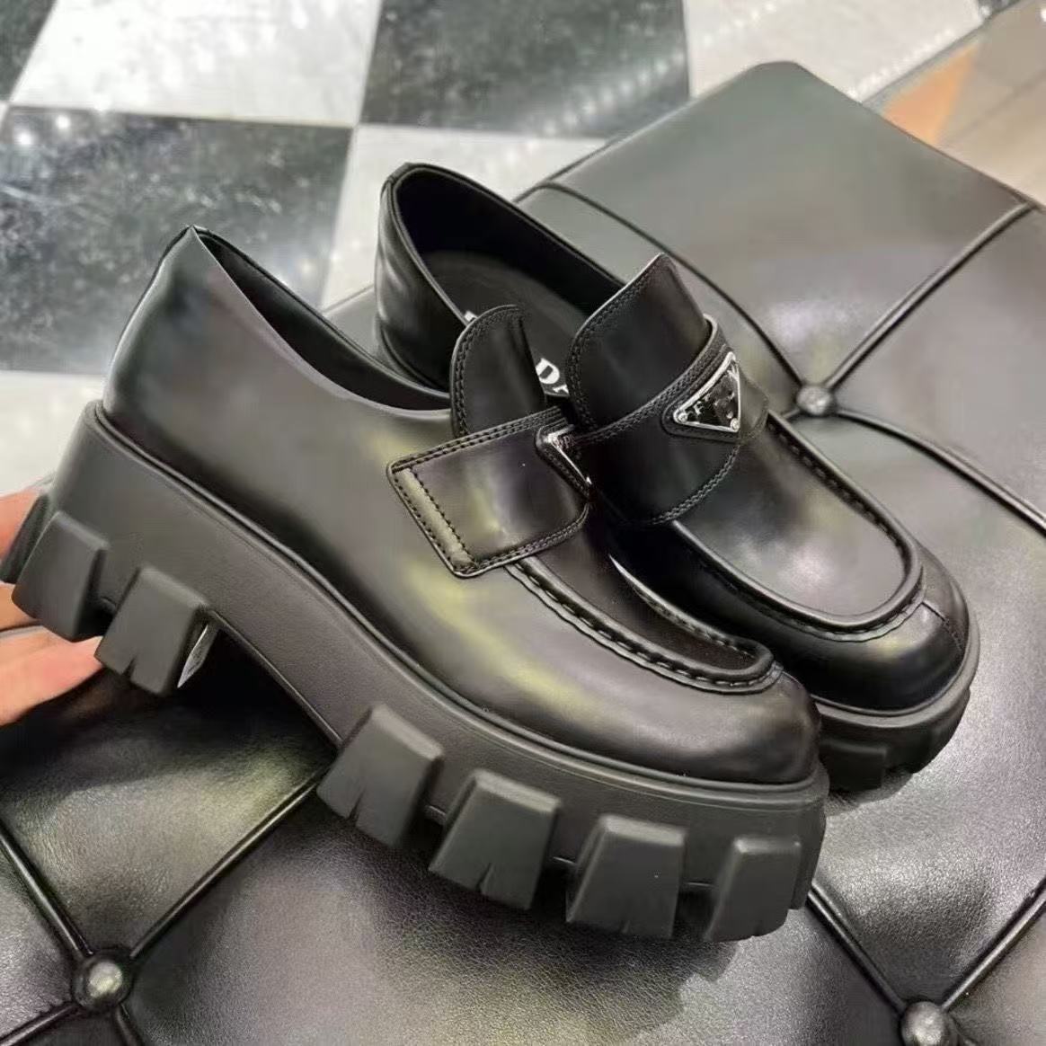 Prada Shoes AAA(Women)-036
