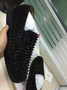 CL Men Shoes-276