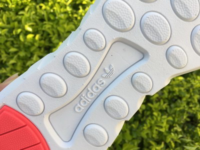 authentic ad*s eqt S*pport adv-006