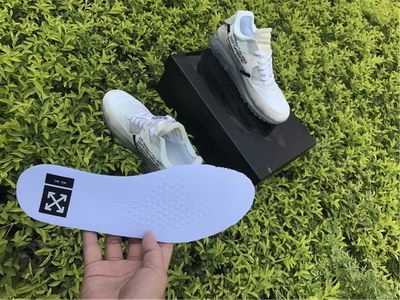 Off-White x NikeLab Air Max 90