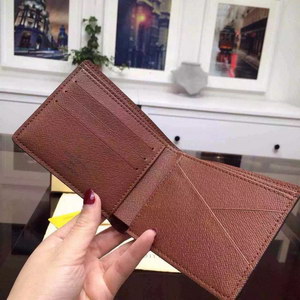 LV Wallets AAA(Men)-004