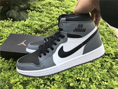 Air Jordan 1 Retro Grey