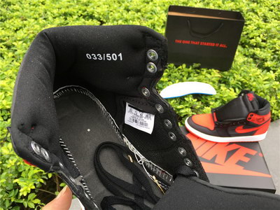 Air Jordan 1 OG High SE “Satin”