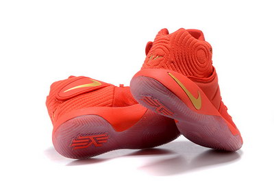 Kyrie 2-029